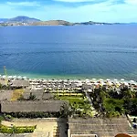 Seafront Oasis Luxury Apartment, With Sae View Apartamento