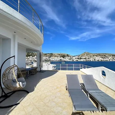 Seafront Oasis Luxury Apartment, With Sae View Lägenhet *