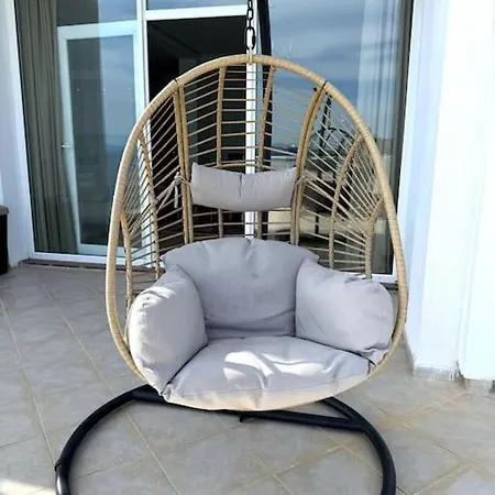 Seafront Oasis Luxury Apartment, With Sae View * Sarandë