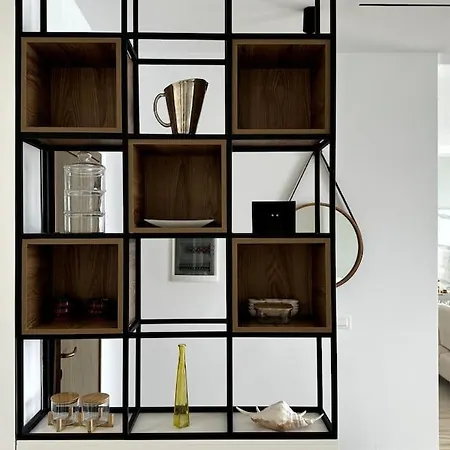 Seafront Oasis Luxury Apartment, With Sae View Appartamento Sarandë