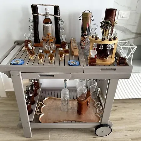 Seafront Oasis Luxury Apartment, With Sae View 아파트