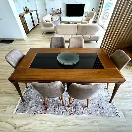 Seafront Oasis Luxury Apartment, With Sae View Lägenhet *