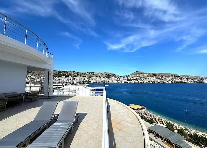 Seafront Oasis Luxury Apartment, With Sae View * Sarandë