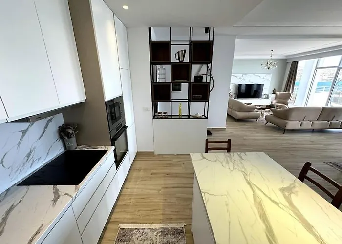 Apartment Seafront Oasis Luxury Apartment, With Sae View *